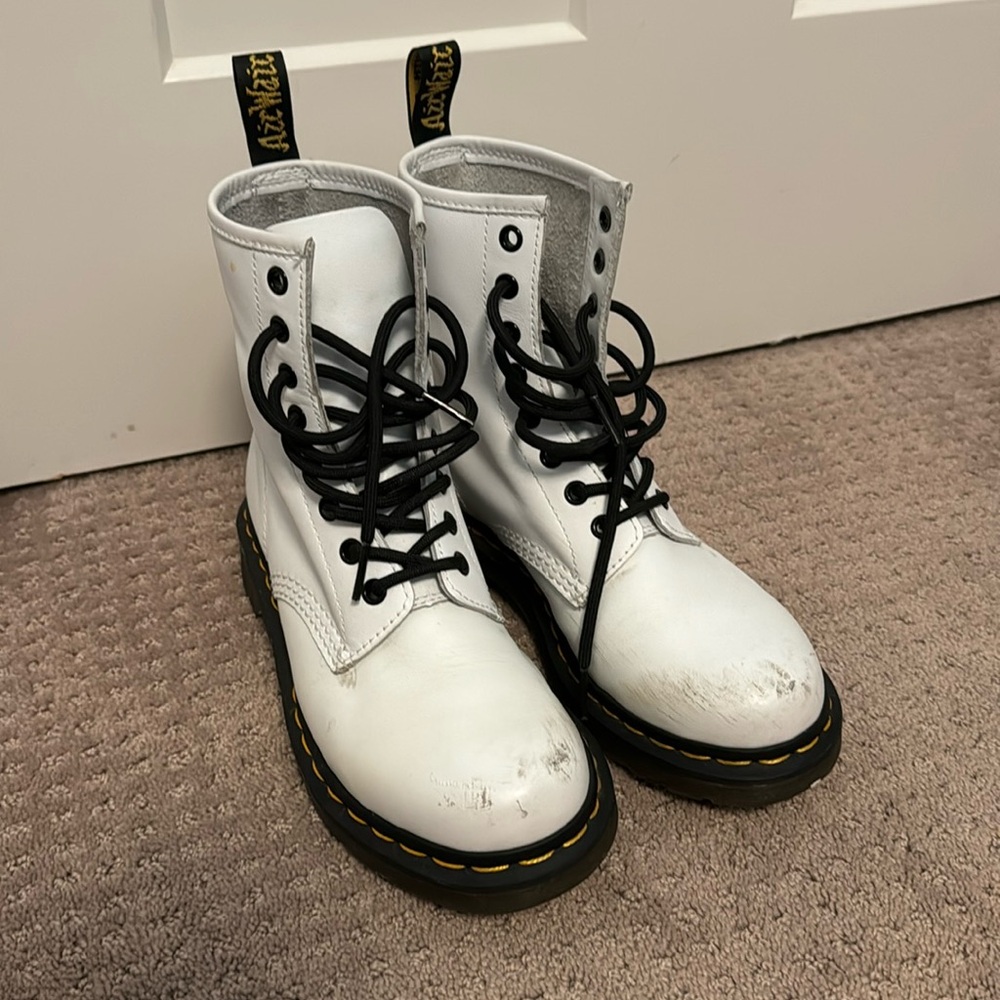 Dr. Martens 1460 women’s size 7